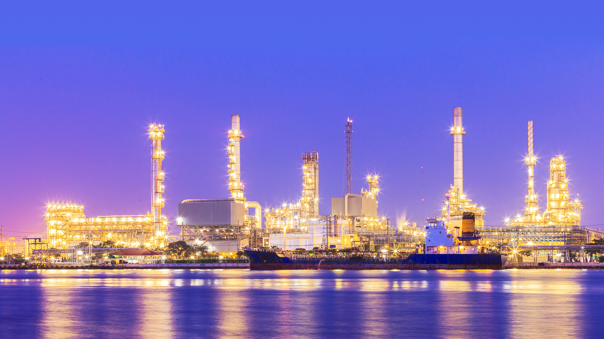 致力于為國(guó)內(nèi)外用戶(hù)提供耐火纖維制品及服務(wù)